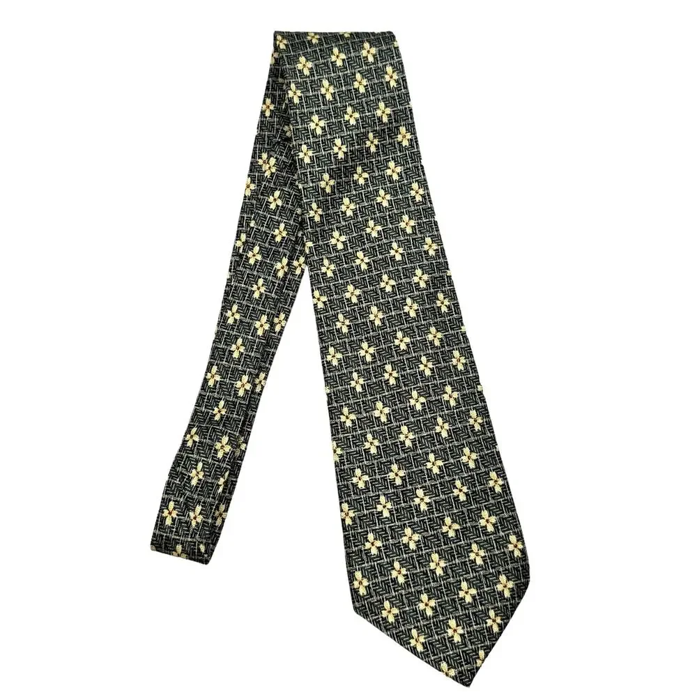 Claiborne Vintage 90s Y2K 100% Silk Black Cream Floral Print Men's Neck Tie